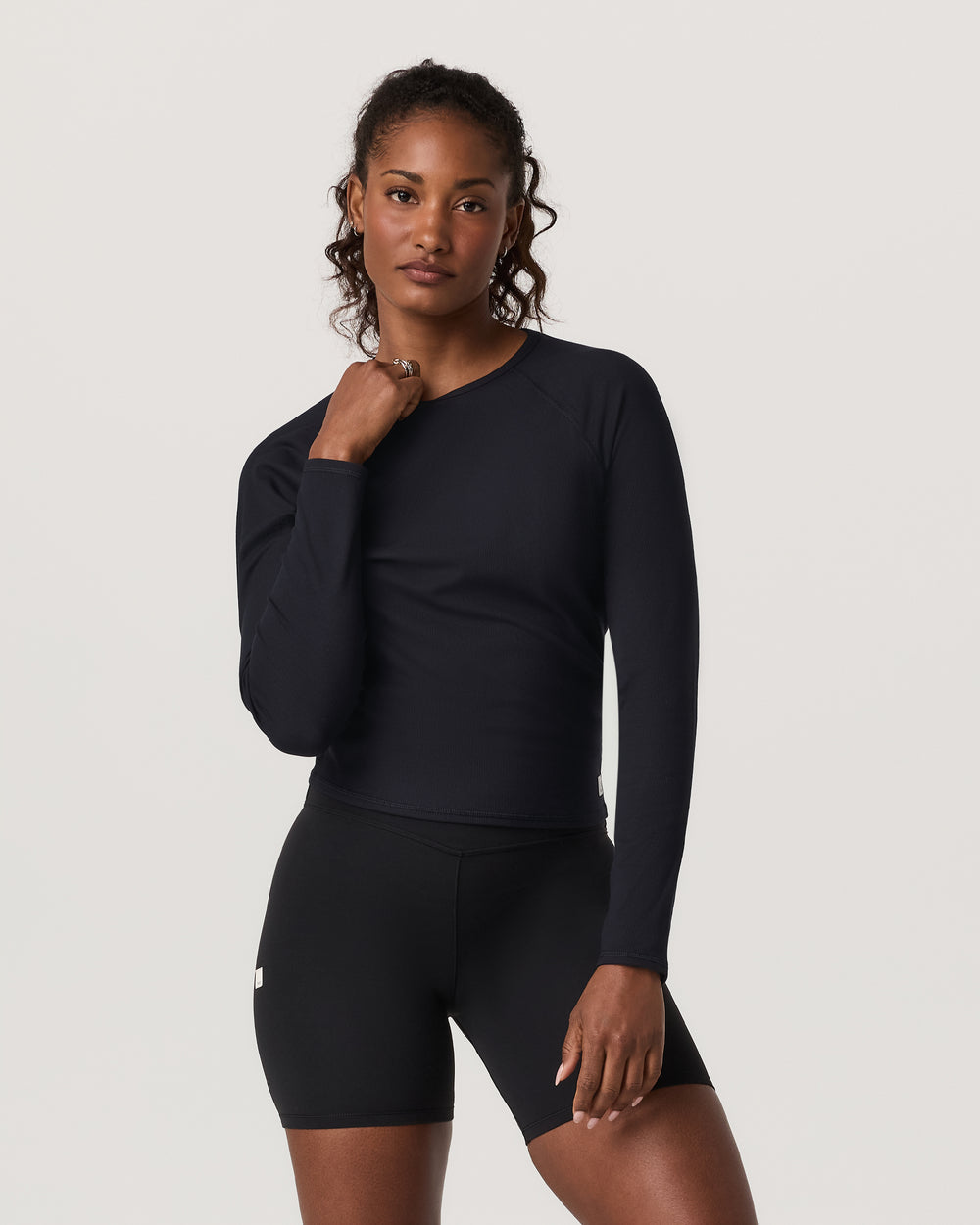 Vuori Women's Long Sleeve Pose Crew