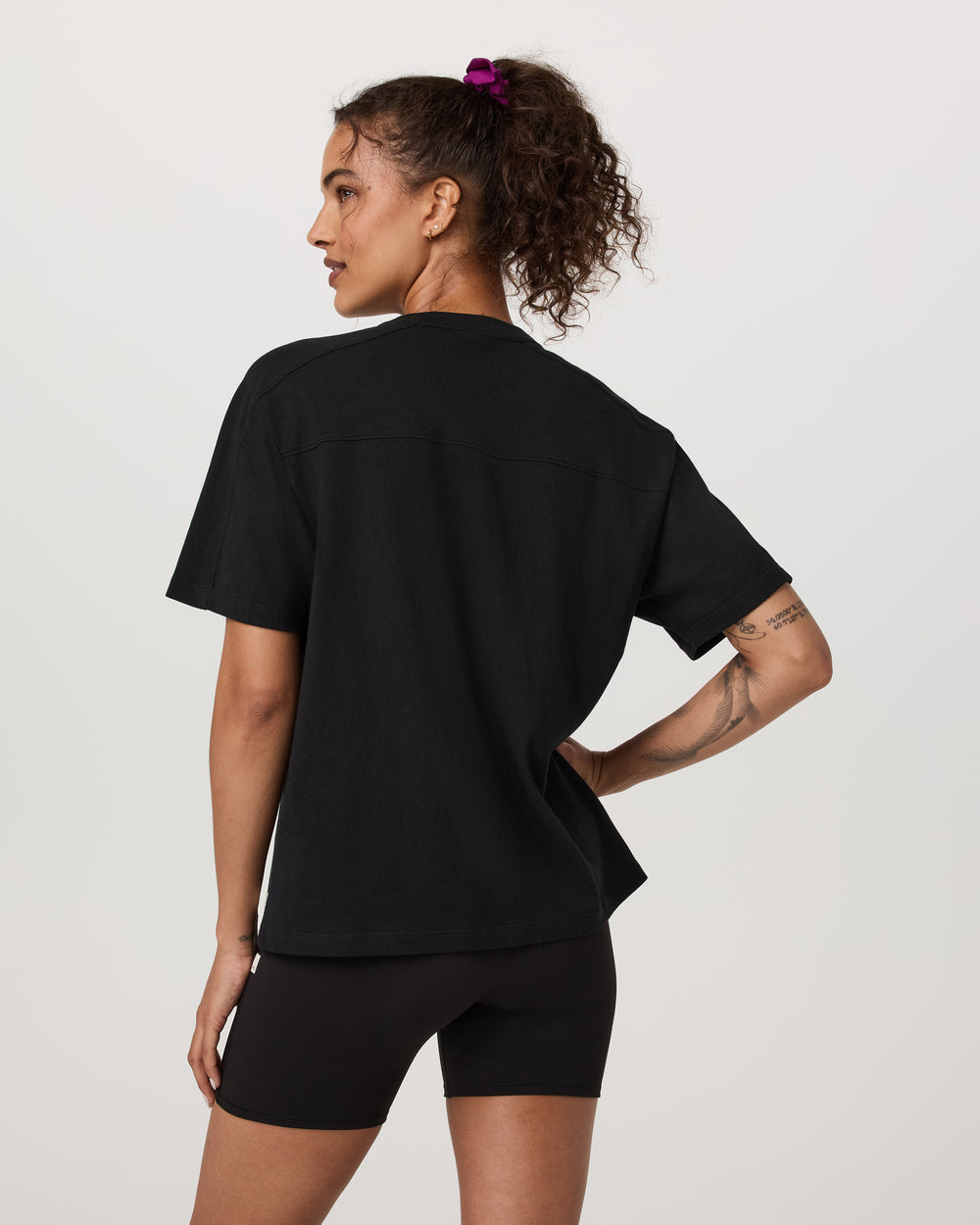 Vuori Women's Short Sleeve Heavyweight Oversized Cotton tee