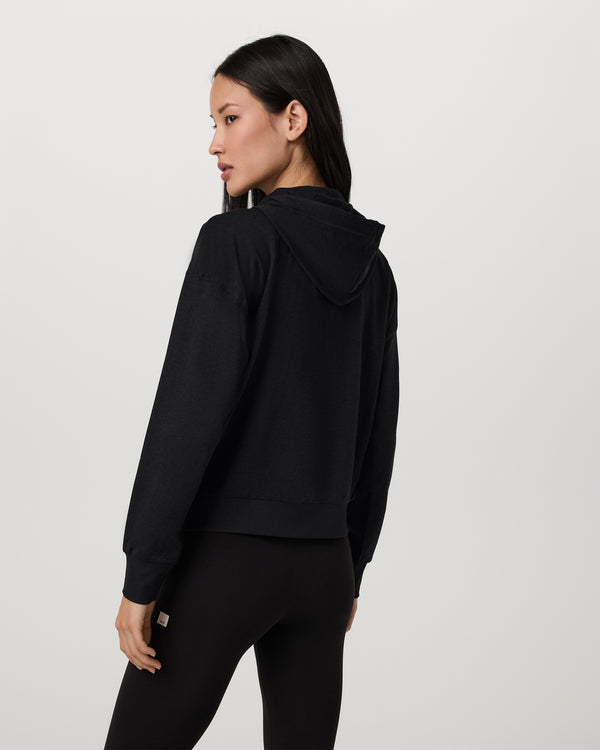 Vuori Women's Halo Modern Pullover Hoodie