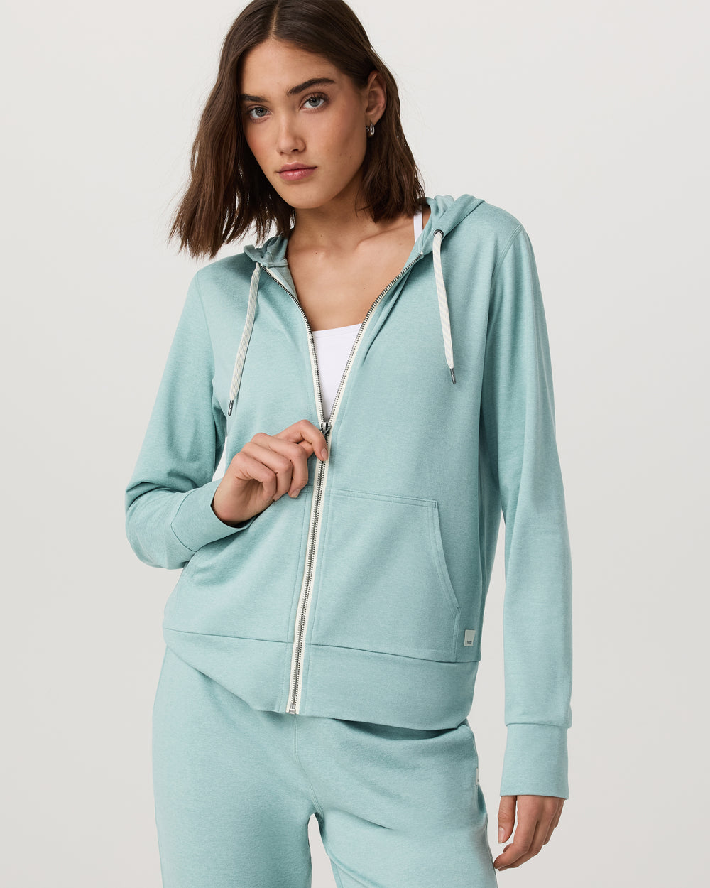 Vuori Women's Halo Performance Hoodie 2.0