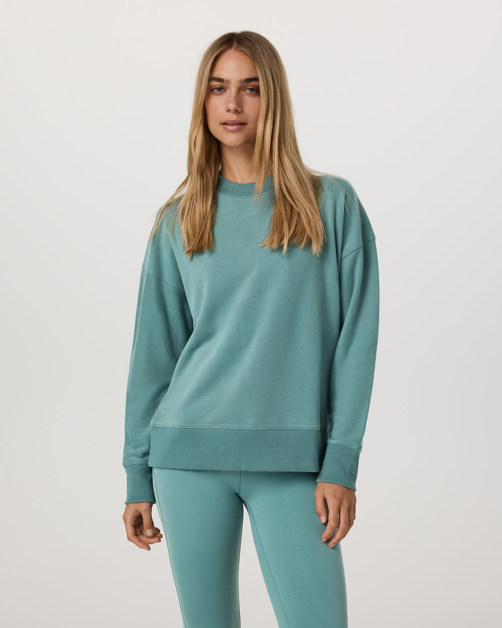 Vuori Women's Sedona Weekender Crew