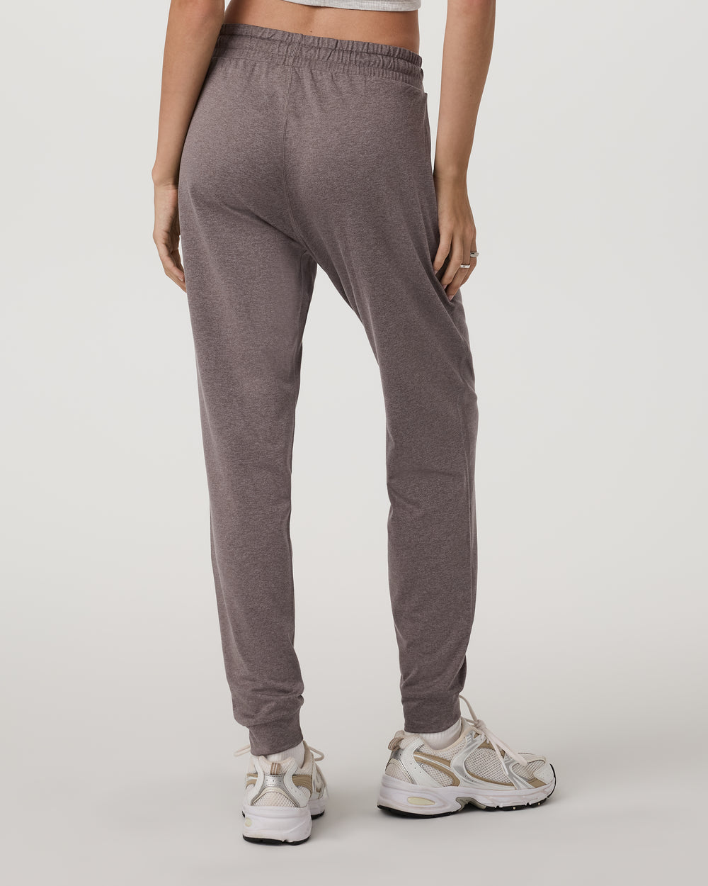 Vuori Women's Performance Jogger - Long