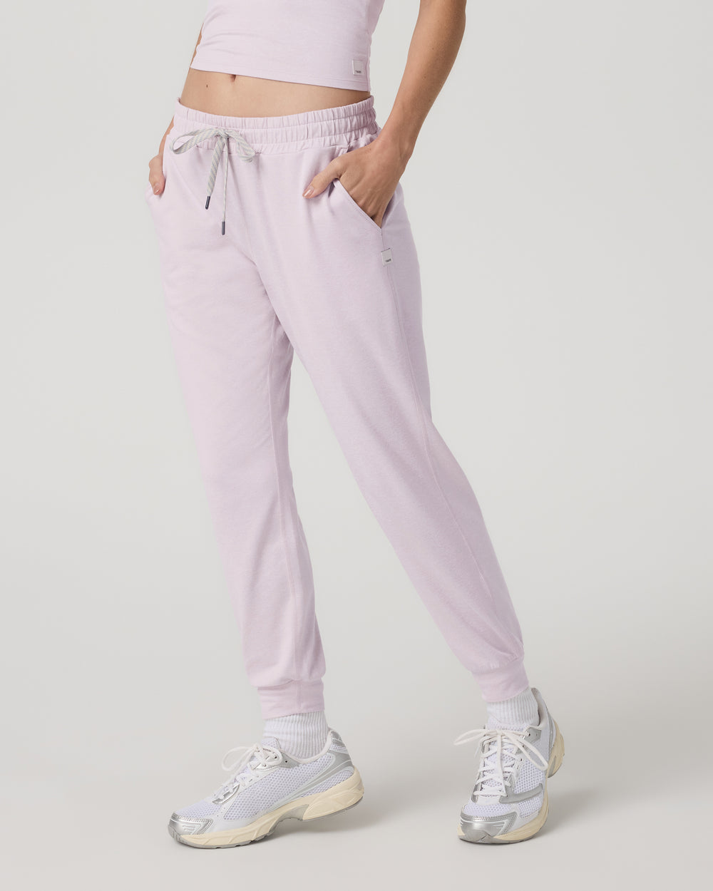 Vuori Women's Performance Jogger - Long