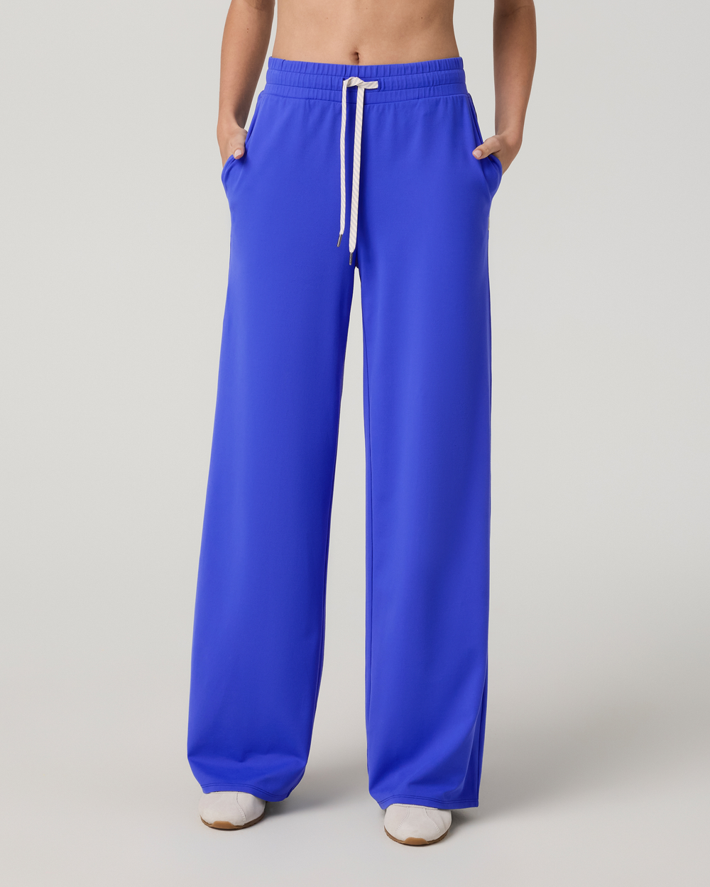 Vuori Women's Halo Essential Wideleg Pant