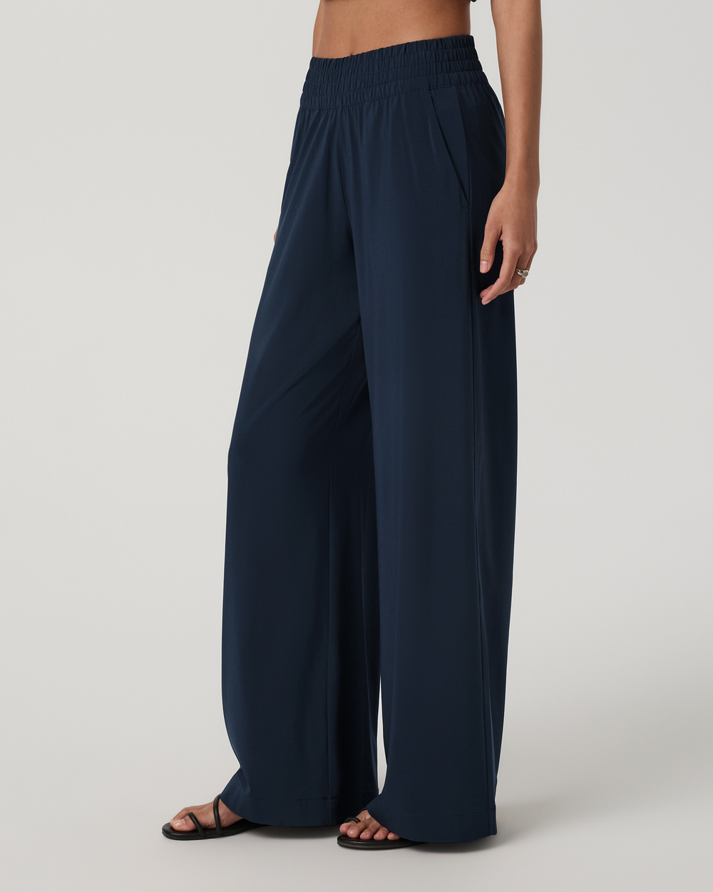 Vuori Women's Villa Wideleg - Short