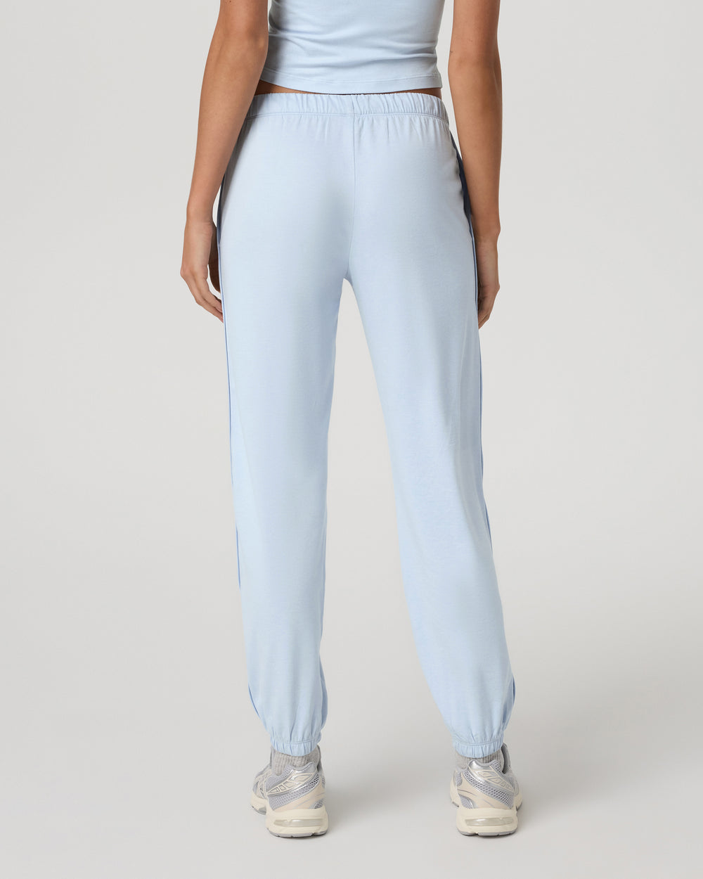 Vuori Women's Halo Modern Sweatpant