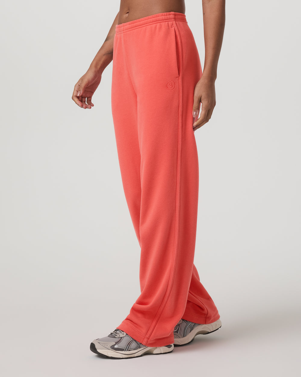 Vuori Women's Sedona Straight Leg Sweatpant