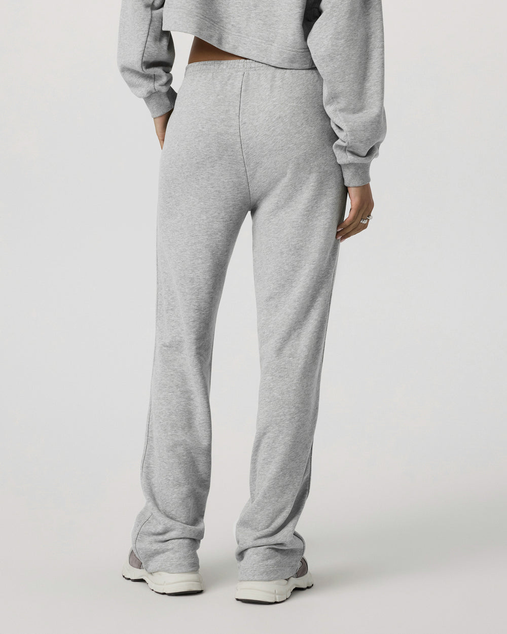 Vuori Women's Sedona Straight Leg Sweatpant