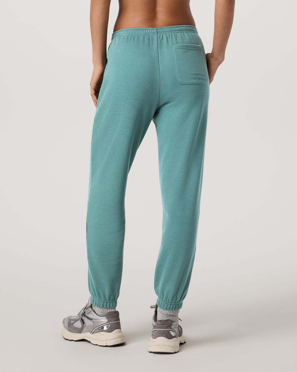 Vuori Women's Sedona Logo Jogger
