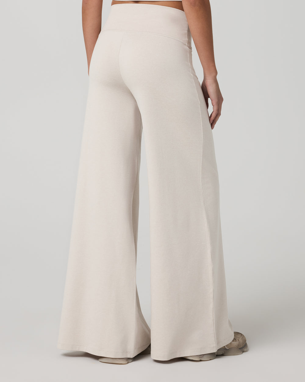 Vuori Women's Halo Easy Wideleg Pant