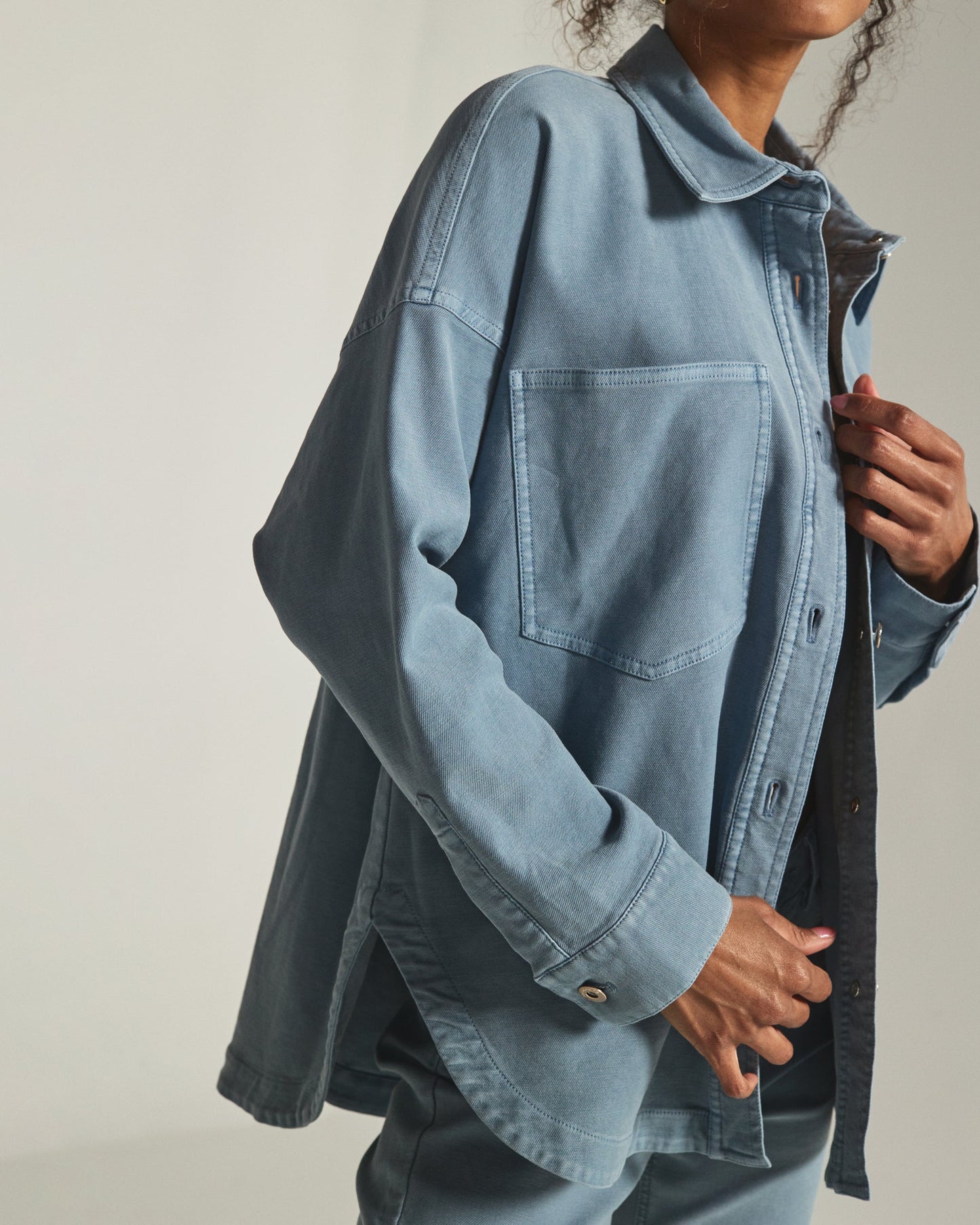 7 Diamonds Women's Generation Oversized Shirt