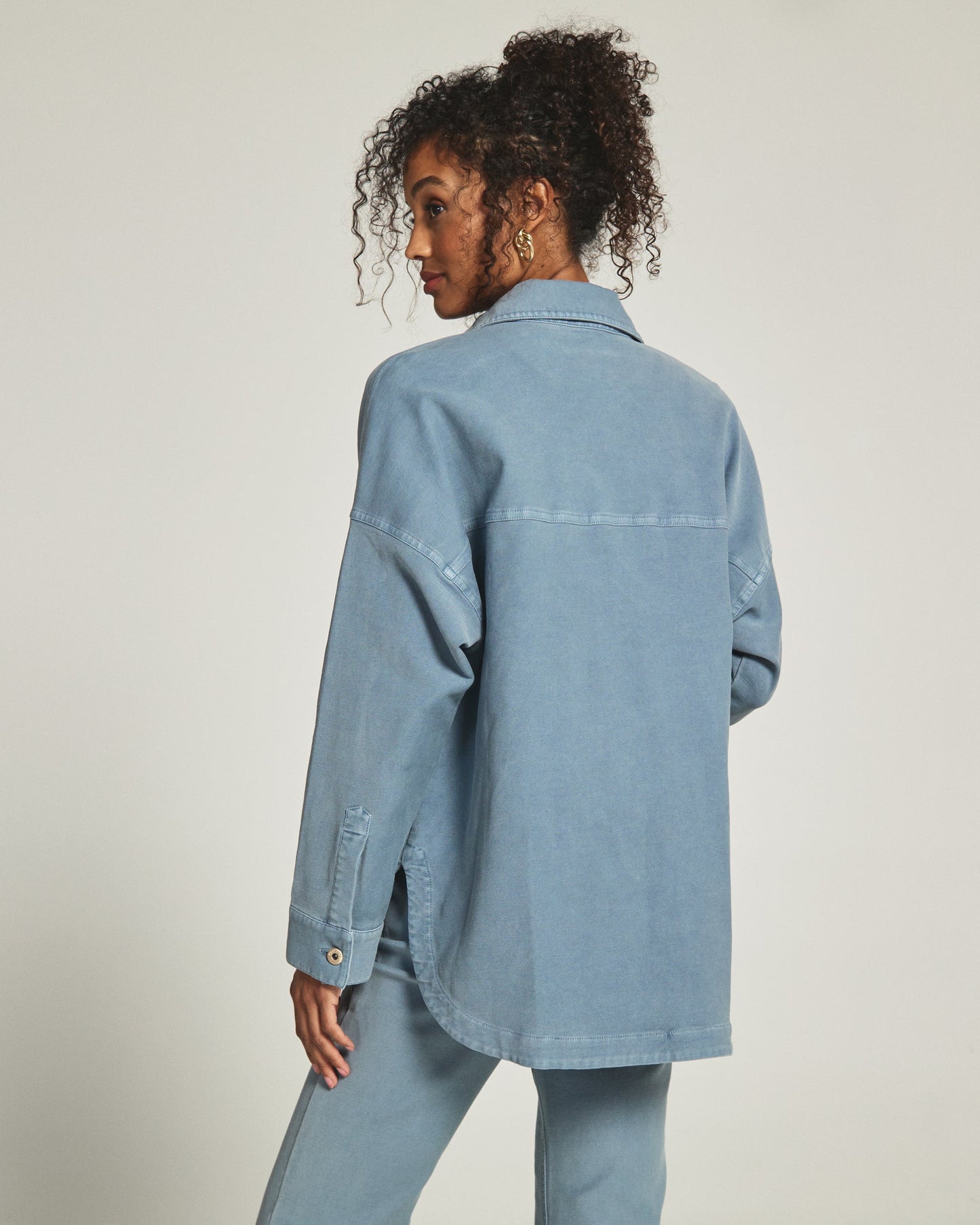 7 Diamonds Women's Generation Oversized Shirt