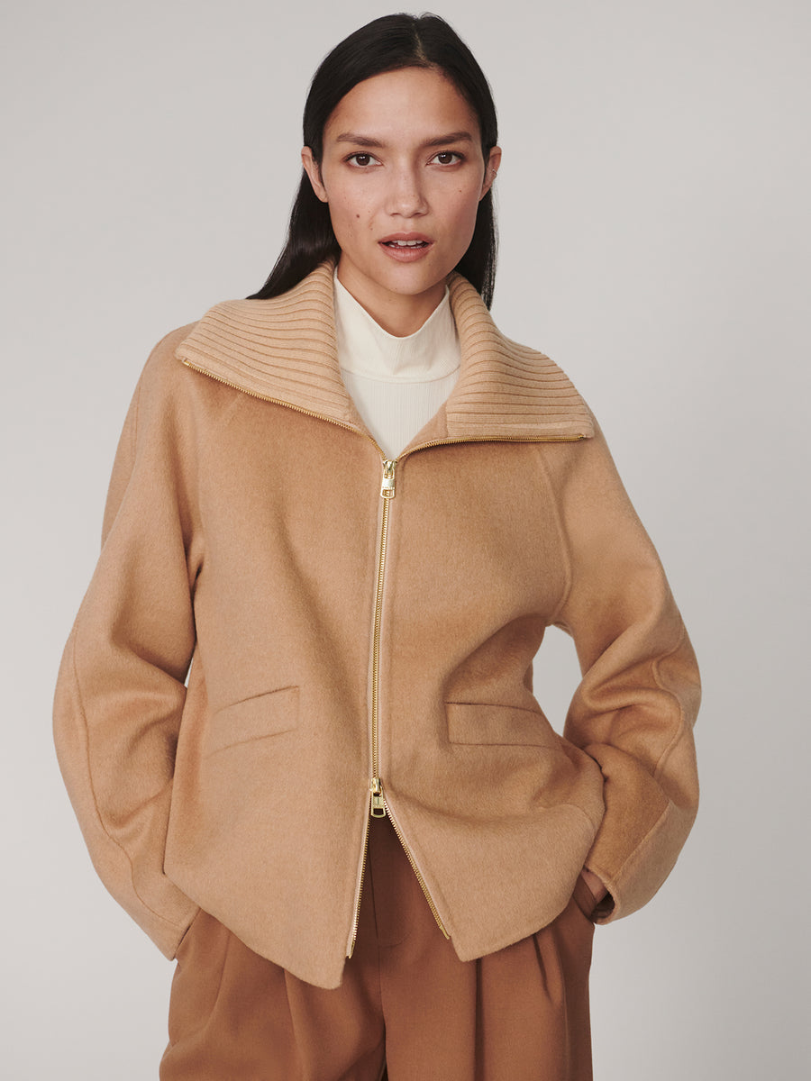 Varley Darnley Short Jacket
