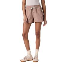 Vuori Women's Birch Short