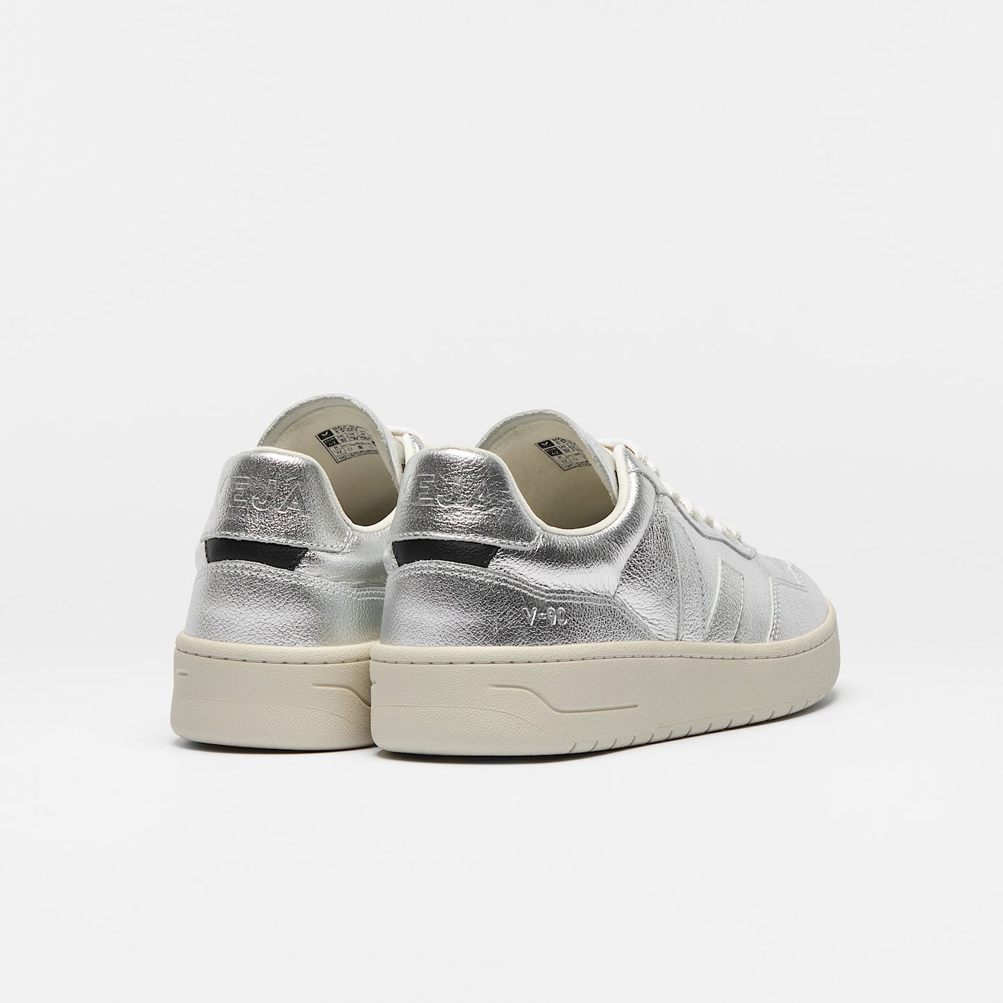 Veja Women's V-90 O.T Leather
